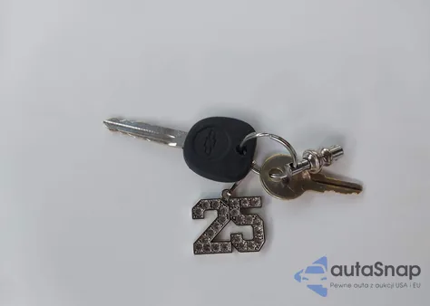 2006 Chevrolet Silverado 1500 Lt1 из США, поврежденный, VIN 2GCEC13T161163424